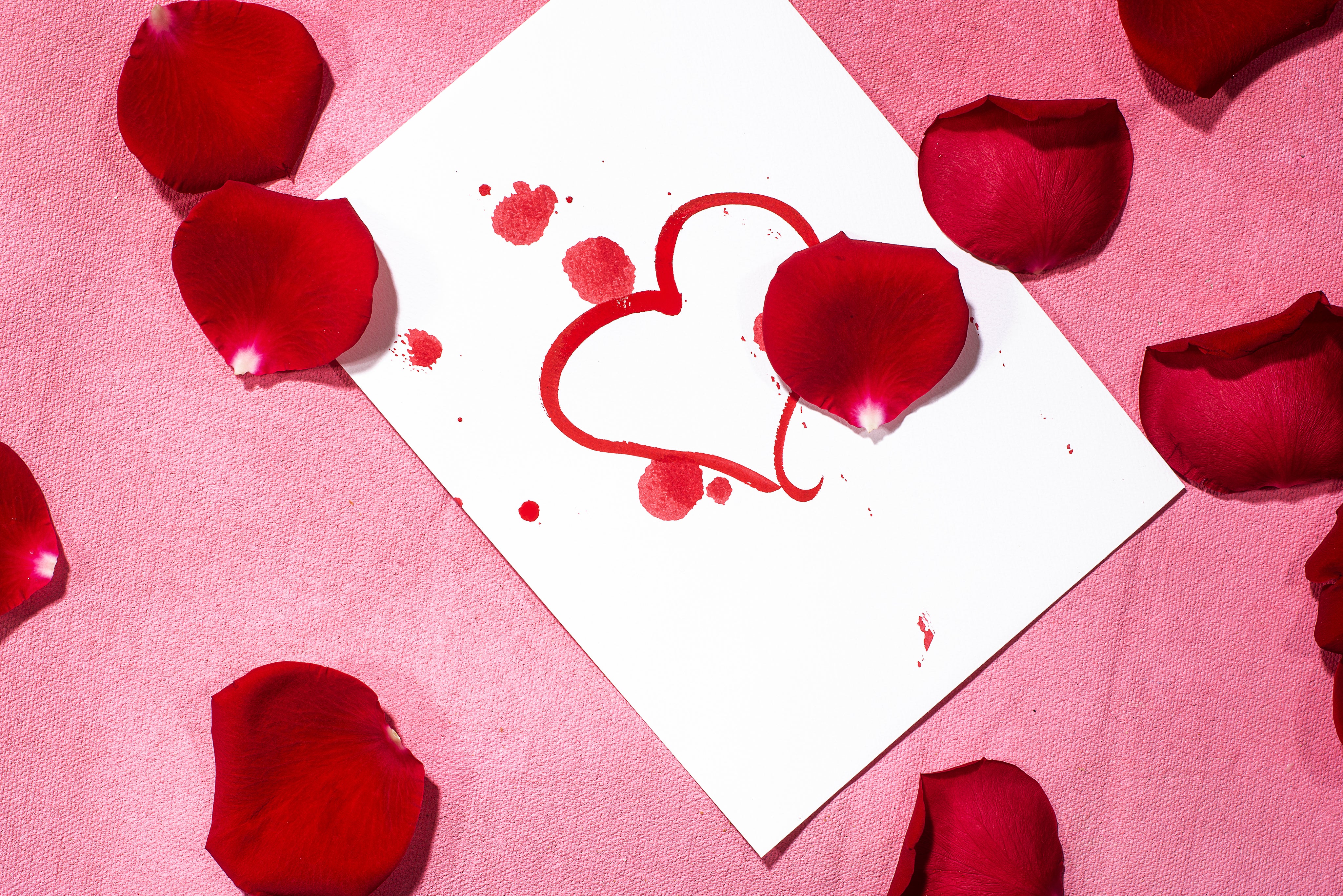 love-heart-and-petals.jpg